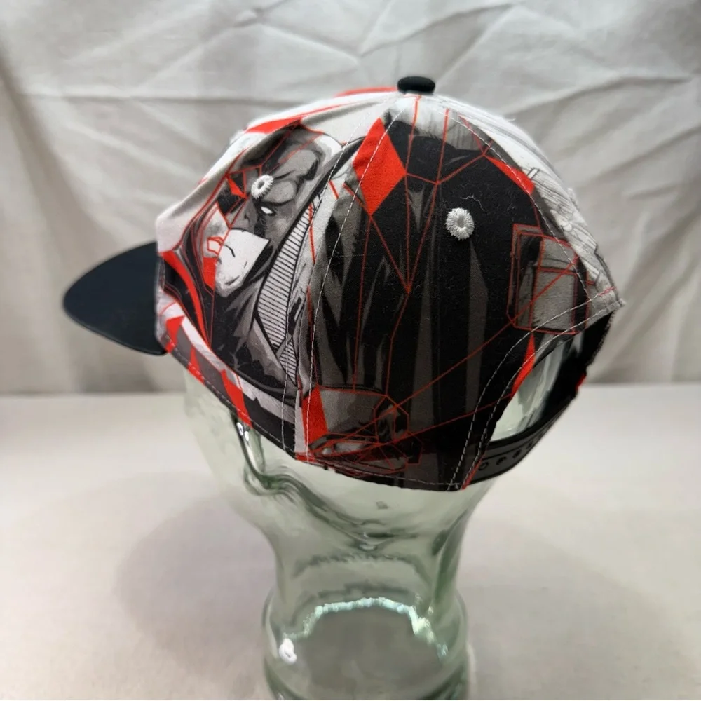 Batman V Superman Dawn of Justice Graphic Baseball Cap – Black Brim